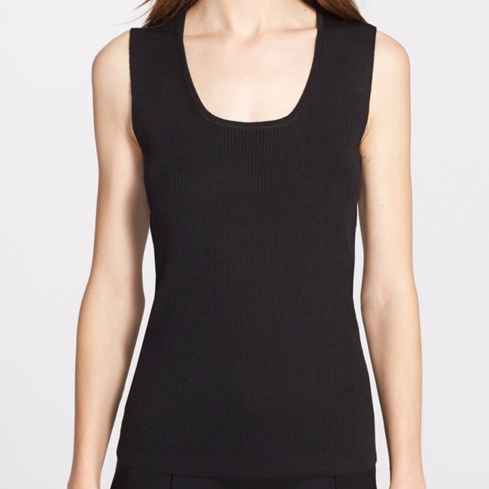 St. John Collection Caviar NEW size L Tank